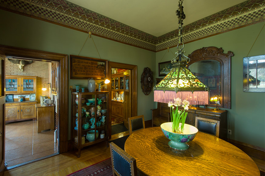 mcm kitchen Magic Chef Mansion