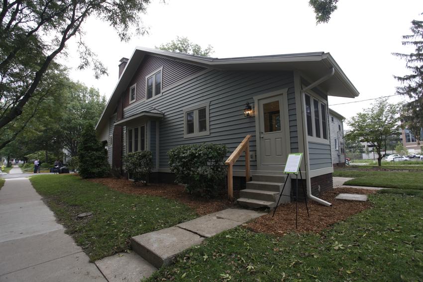 support file 0 ReNEWW House